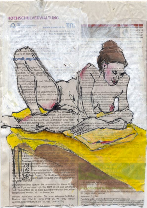 Skizze auf Zeitung, Im Liegen sich aufstützender Akt auf gelb-grünem Tuch