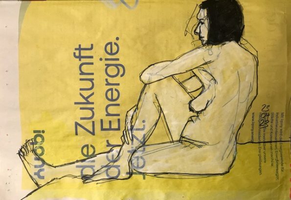 Sitzender weiblicher Akt auf Zeitung, 20 x 28 cm