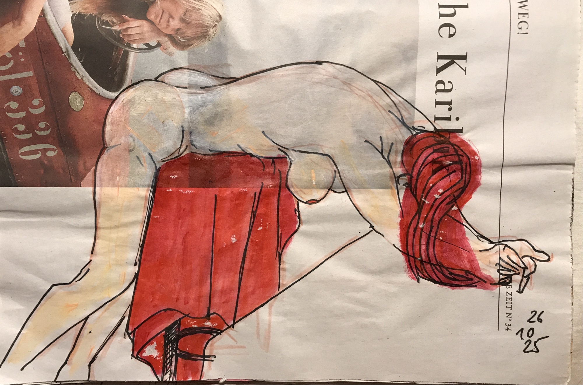 Liegender weiblicher Akt auf Zeitung